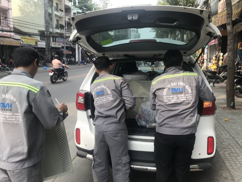 công ty Thang máy Đại Vĩnh Hưng sở hữu đội ngũ nhân viên giàu kinh nghiệm