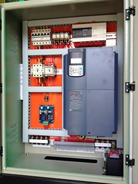 lắp đặt điện cho thang máy chở thực phẩm