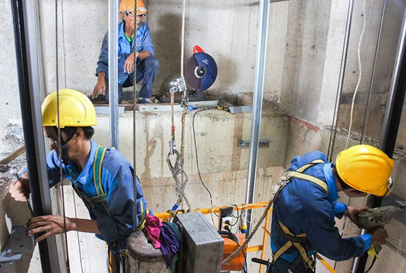 thang máy tải thực phẩm